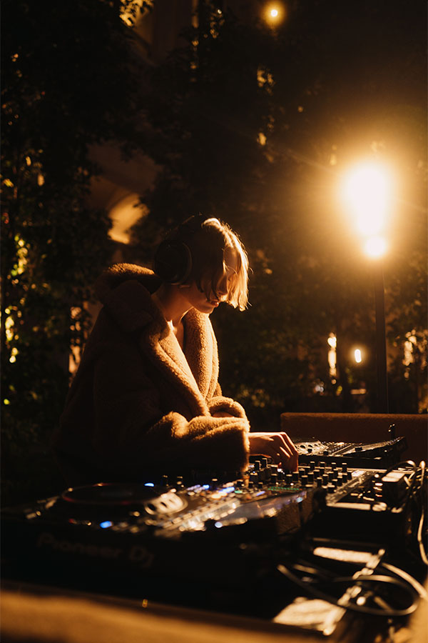 08 Oak9000 By Lucas Possiede 4 Max Mara